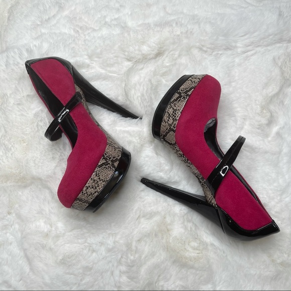 Call it Spring 6 pink and snake platform heels - Picture 3 of 9